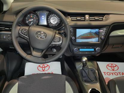 Liquidaci�n Toyota Avensis 140cv Nuevo 18.950�* - Foto 6